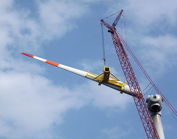 The Scientific Reason Why Wind Turbines Have 3 Blades The Scientific Reason Why Wind Turbines Have 3 Blades