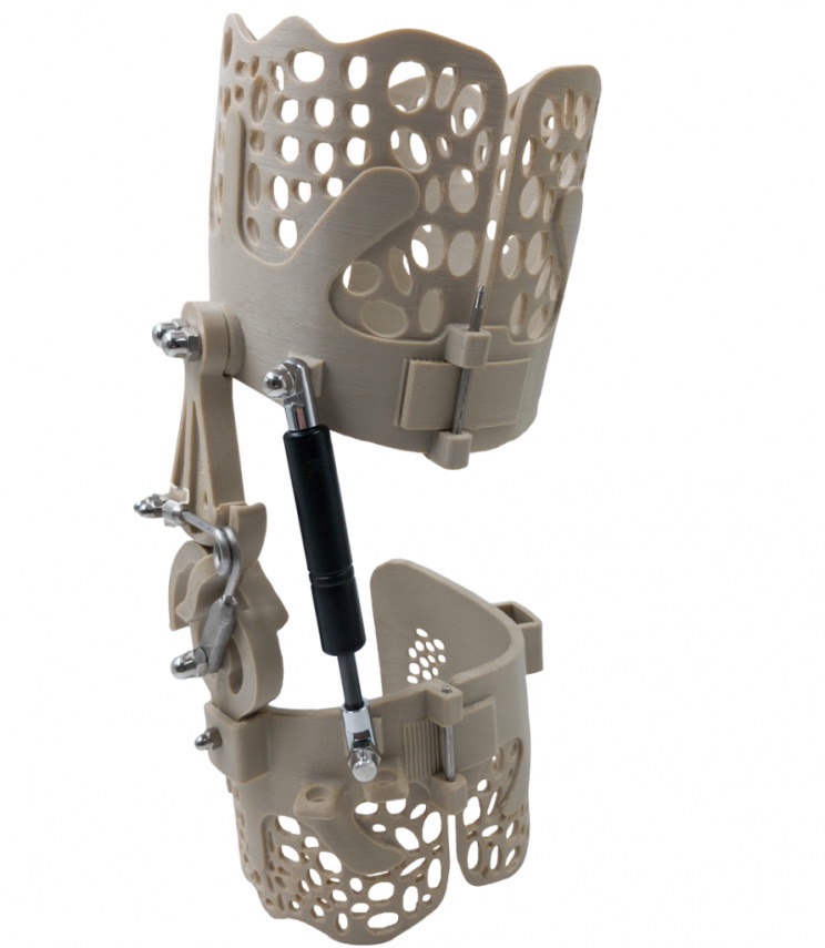 This 3D-Printed Exoskeleton Brace Aids People with Knee Disabilities This 3D-Printed Exoskeleton Brace Aids People with Knee Disabilities