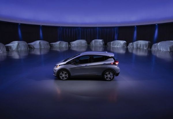 17 Experts Explain Why the Whole World Will Be Driving Electric Vehicles Sooner Than We Think 17 Experts Explain Why the Whole World Will Be Driving Electric Vehicles Sooner Than We Think