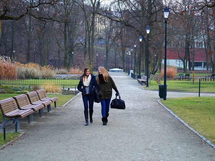 What Makes You Happy at Work? 15 Habits to Take Up to Make Your Day Better