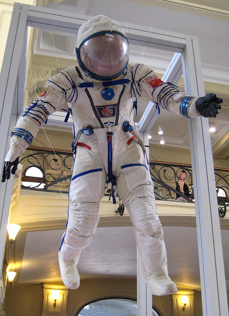 The Evolution of the Spacesuit: From the Project Mercury Suit to the Aouda.X Human-Machine Interface The Evolution of the Spacesuit: From the Project Mercury Suit to the Aouda.X Human-Machine Interface