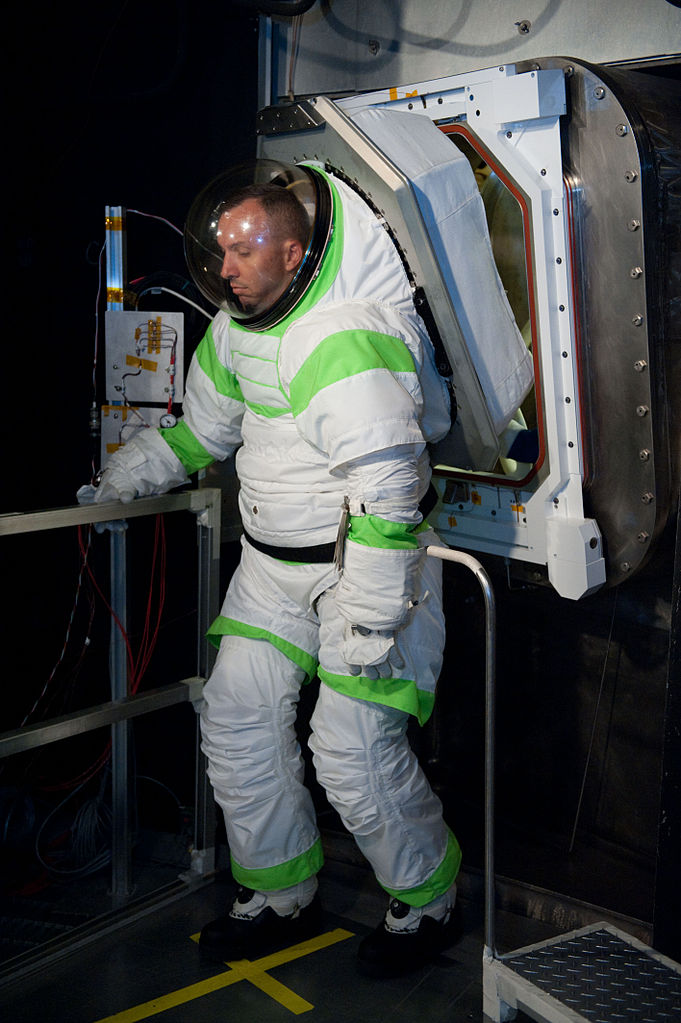 The Evolution of the Spacesuit: From the Project Mercury Suit to the Aouda.X Human-Machine Interface The Evolution of the Spacesuit: From the Project Mercury Suit to the Aouda.X Human-Machine Interface