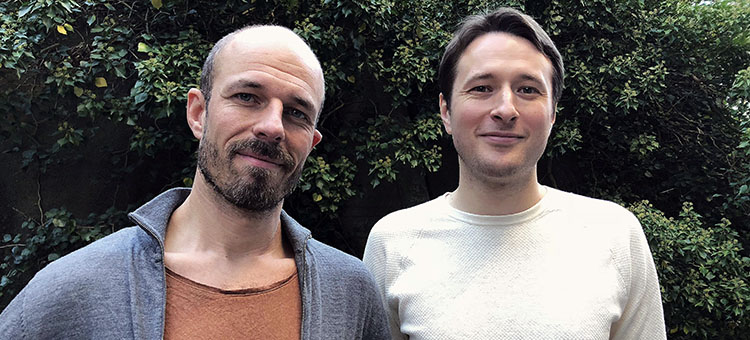 Björn Wickman and Cristian Tunsu are presenting a new and effective way of cleaning mercury from water.