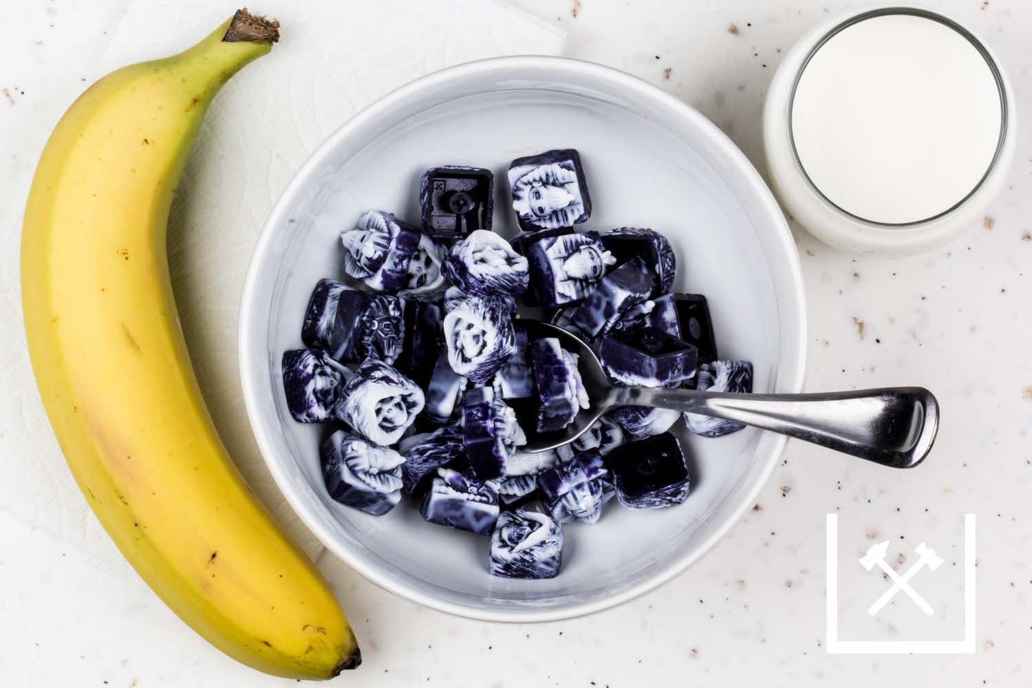 You Can Customize Your Keyboard with These Incredible Tiny Works of Art You Can Customize Your Keyboard with These Incredible Tiny Works of Art
