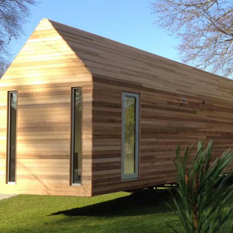 Winter is Coming: 7 Travel Caravans To Escape the Cold Winter is Coming: 7 Travel Caravans To Escape the Cold