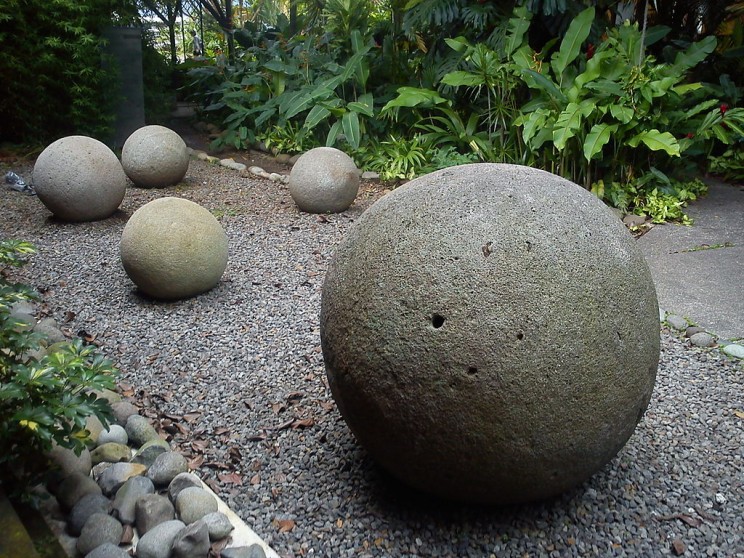 The Stone Spheres of Costa Rica The Stone Spheres of Costa Rica