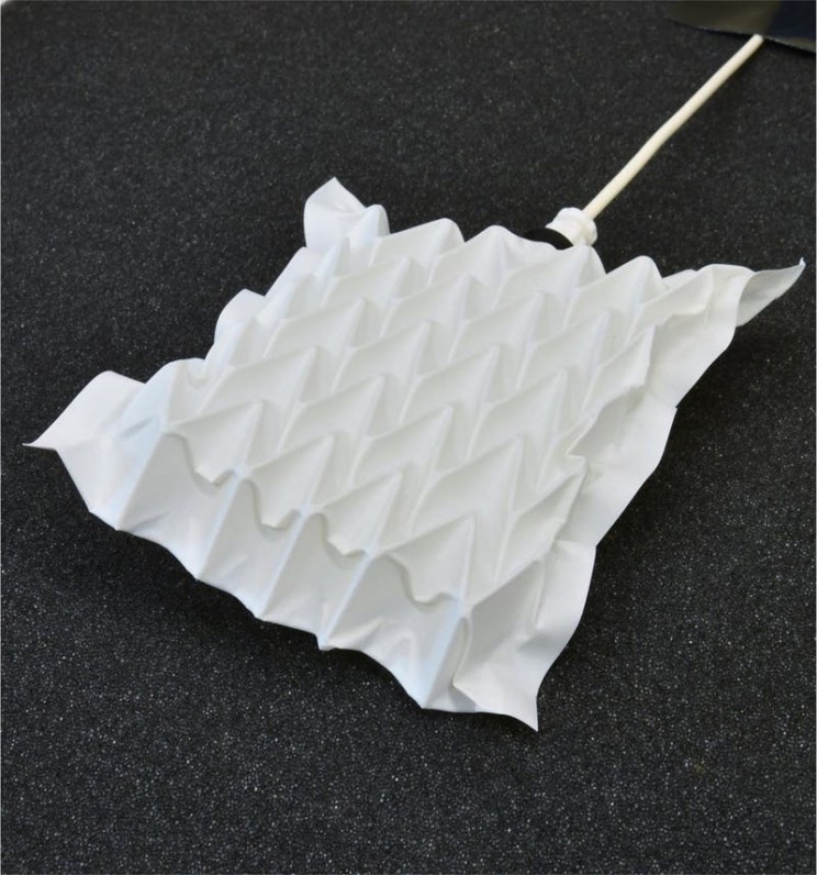 Soft Robots Pack a Punch with Artificial Muscles That Can Lift 1,000 Times Their Own Weight Soft Robots Pack a Punch with Artificial Muscles That Can Lift 1,000 Times Their Own Weight