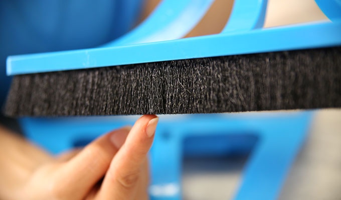 This Company Wants to Improve the Way We Sweep With Their Innovative Broom and Dustpan This Company Wants to Improve the Way We Sweep With Their Innovative Broom and Dustpan