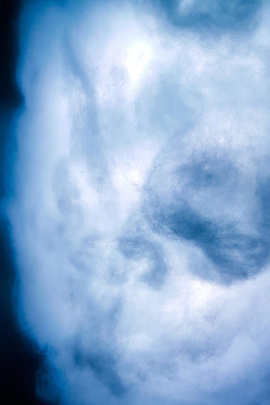This Artist Made a Cloud Lamp Brewing a Literal Storm Every Time Trump Tweets This Artist Made a Cloud Lamp Brewing a Literal Storm Every Time Trump Tweets