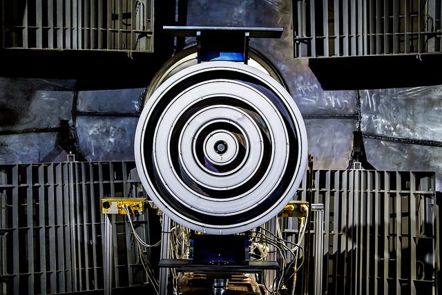 NASA's Record-Breaking Ion Thruster Engine Could Take Us to Mars NASA's Record-Breaking Ion Thruster Engine Could Take Us to Mars