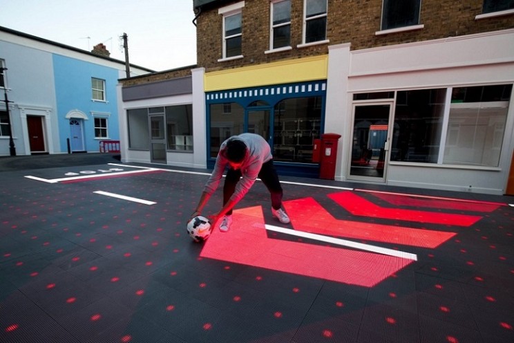 This Smart Crosswalk Only Appears When Needed This Smart Crosswalk Only Appears When Needed