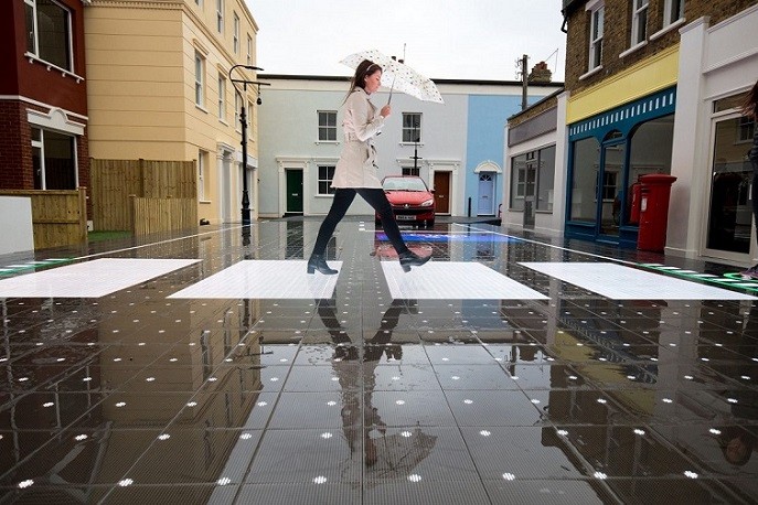 This Smart Crosswalk Only Appears When Needed This Smart Crosswalk Only Appears When Needed