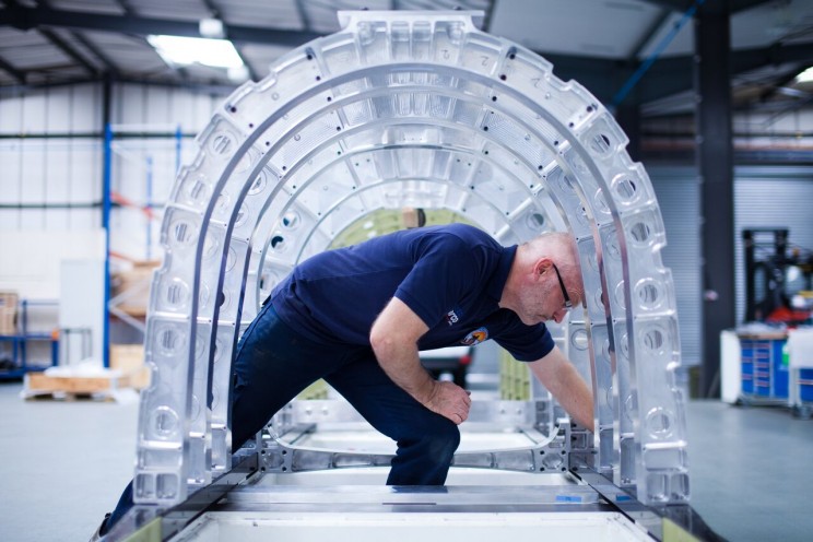 Bloodhound SSC Reaches 210mph in Its First Public Test Before 1,000mph Land Speed Record Attempt