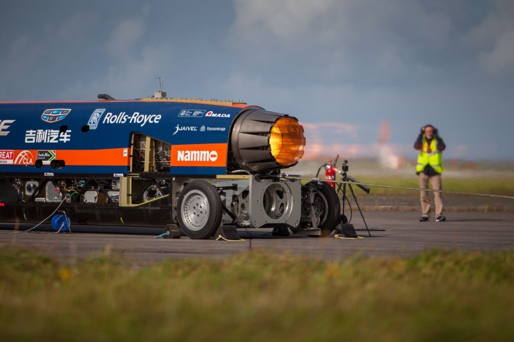 Bloodhound SSC Reaches 210mph in Its First Public Test Before 1,000mph Land Speed Record Attempt