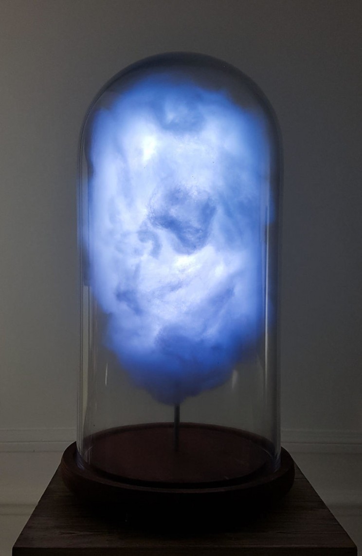 This Artist Made a Cloud Lamp Brewing a Literal Storm Every Time Trump Tweets This Artist Made a Cloud Lamp Brewing a Literal Storm Every Time Trump Tweets