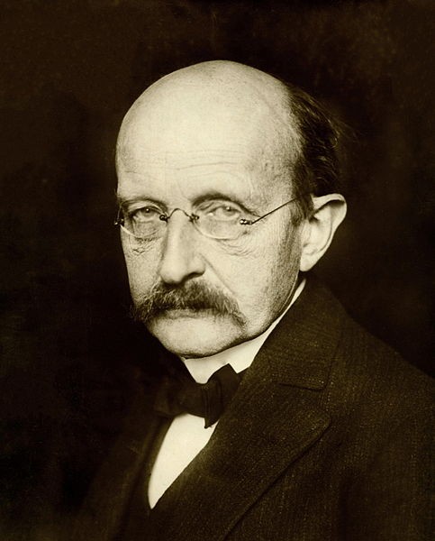 Quantum Confidential: The Lost History of Quantum Mechanics Quantum Confidential: The Lost History of Quantum Mechanics