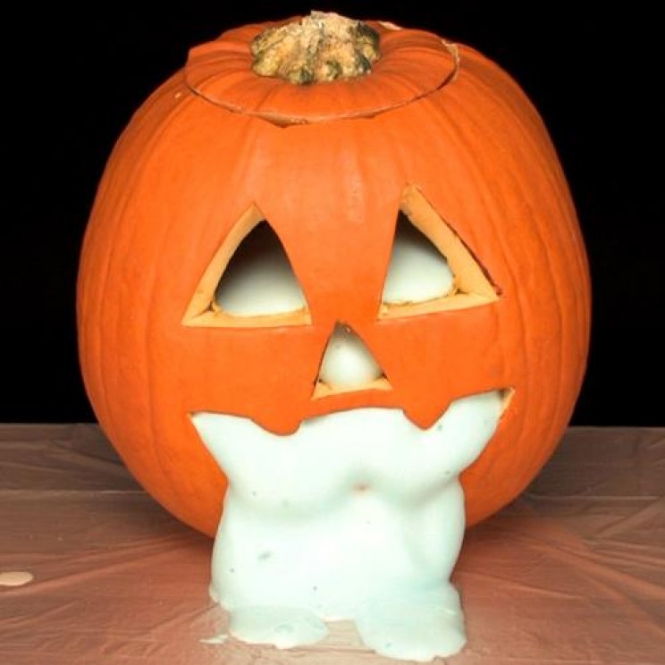 15 Halloween Science Projects to Make Any Party Awesome