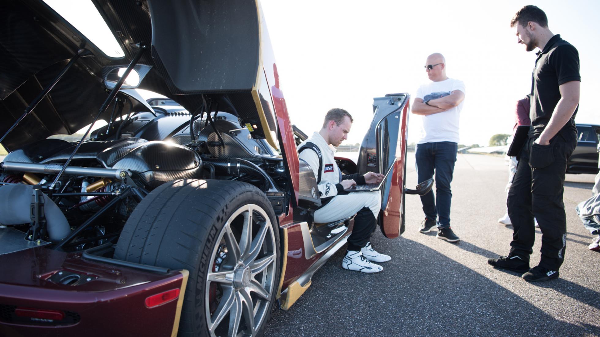A Koenigsegg Agera RS Just Smashed Bugatti Chiron's 0-400-0 km/h Record A Koenigsegg Agera RS Just Smashed Bugatti Chiron's 0-400-0 km/h Record