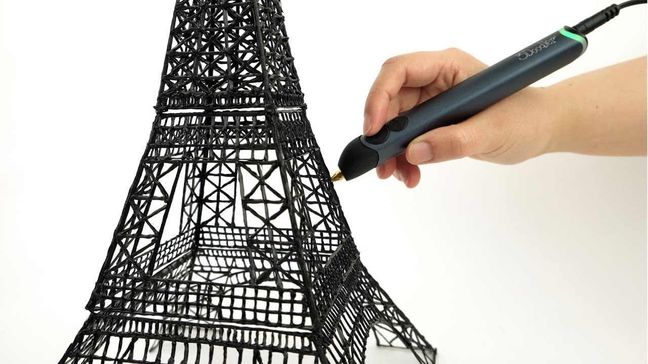 A 3D doodle pen takes your sketches to the next dimension.