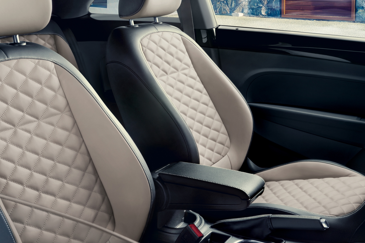 final 2019 Beetle interior seats VW