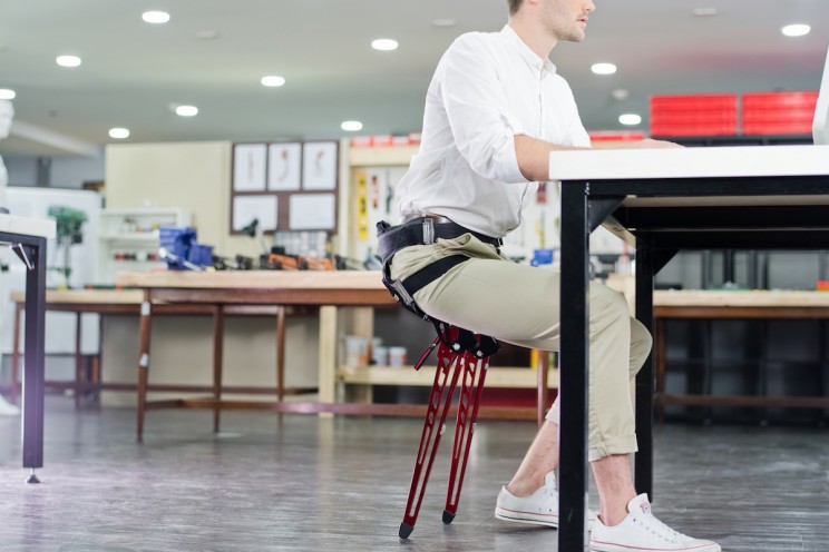 This Wearable Exoskeleton Helps Relieve Back and Neck Stress