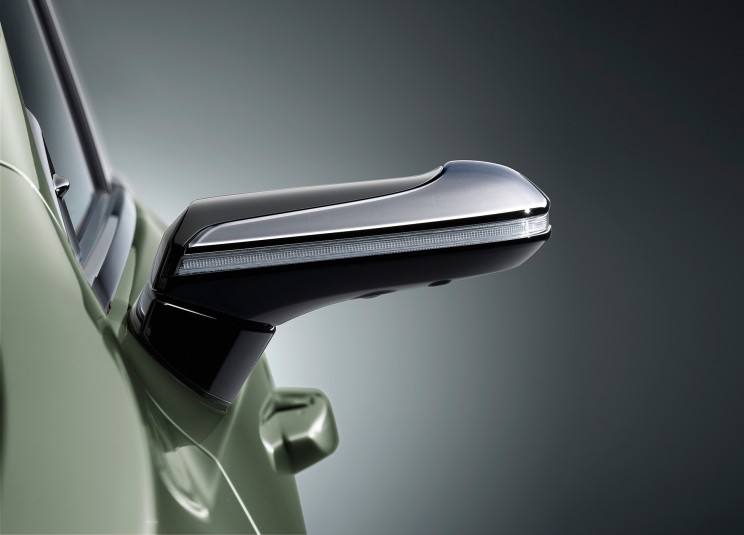 Lexus world's first* Digital Side-View Monitors