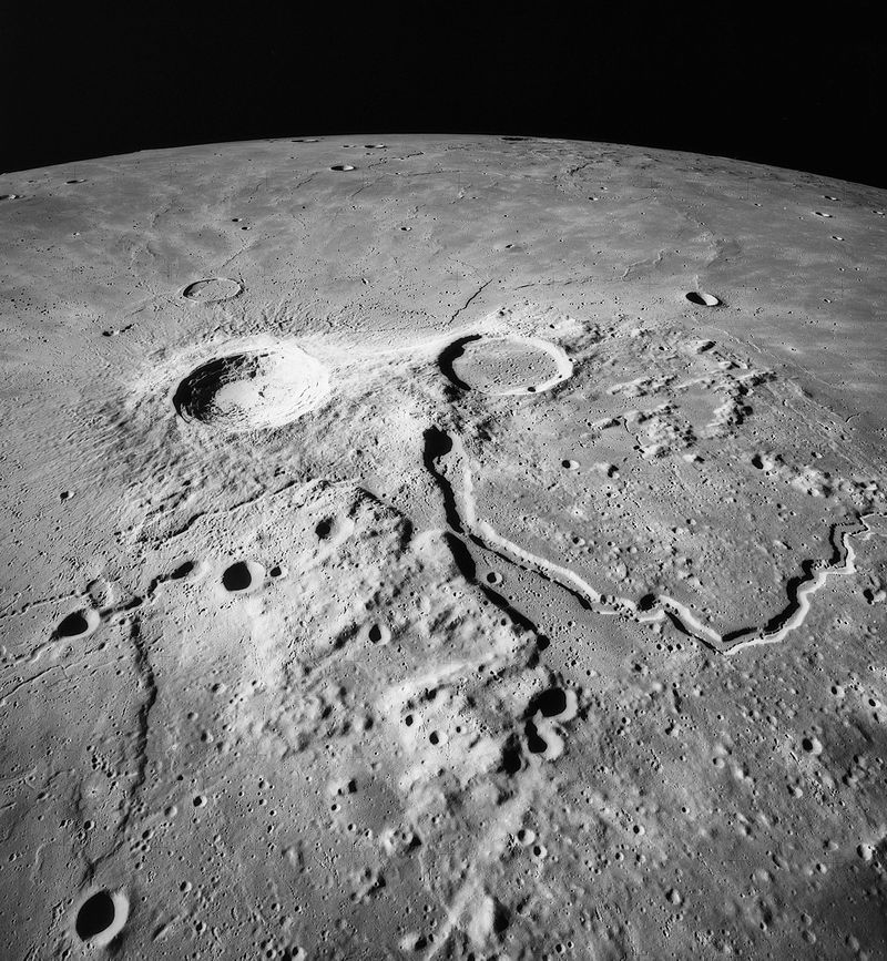 NASA and Russia Are Teaming up to Build the First Space Station Orbiting the Moon NASA and Russia Are Teaming up to Build the First Space Station Orbiting the Moon