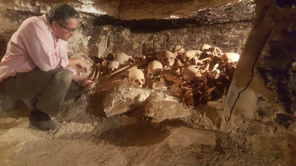 Archaeologists Unearth A 3500-Year-Old Tomb Filled with Mummies in Luxor Archaeologists Unearth A 3500-Year-Old Tomb Filled with Mummies in Luxor