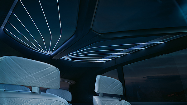 BMW Just Gave Us A First Look At Its Upcoming Three-Row SUV BMW Just Gave Us A First Look At Its Upcoming Three-Row SUV