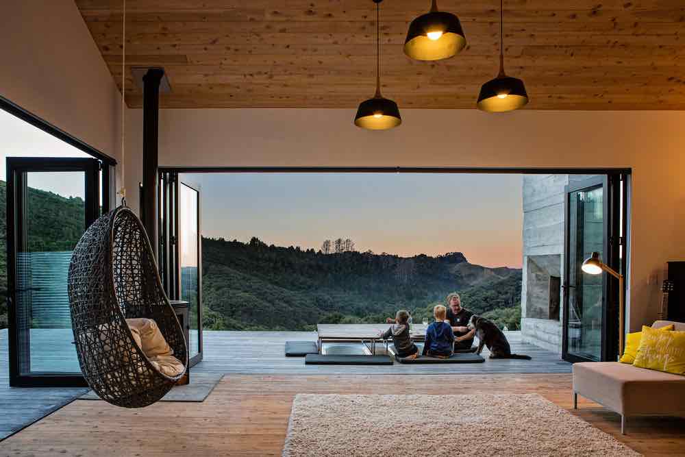 This Stunning Luxury Cabin Was Built Using Locally Sourced Materials This Stunning Luxury Cabin Was Built Using Locally Sourced Materials