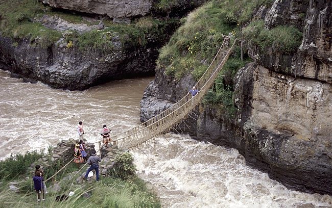 This Incan Suspension Bridge Made of Grass Is Rebuilt by Hand Every Single Year This Incan Suspension Bridge Made of Grass Is Rebuilt by Hand Every Single Year