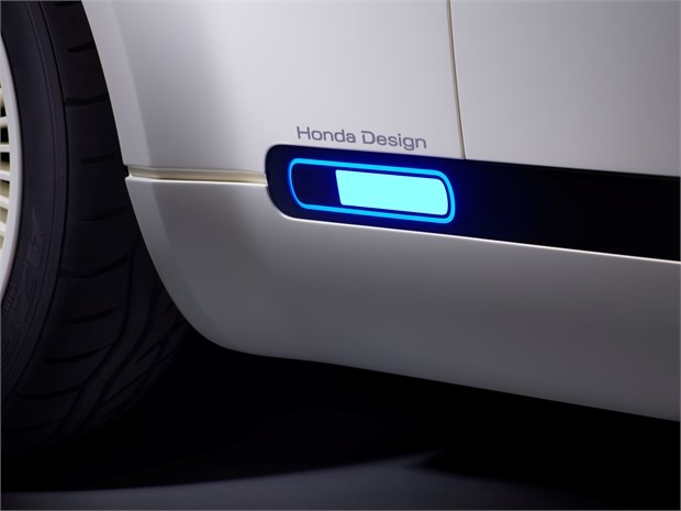 Honda's New Urban EV Concept Is A Futuristic Reboot of the Old Civic Honda's New Urban EV Concept Is A Futuristic Reboot of the Old Civic