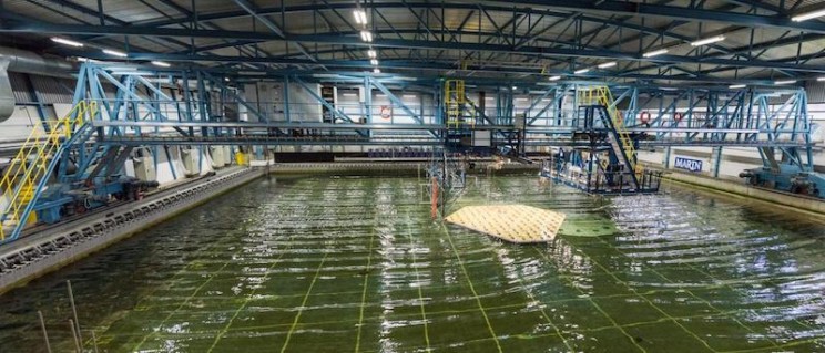 Dutch Engineers Test Floating Mega Islands to Brace For Rising Sea Levels Dutch Engineers Test Floating Mega Islands to Brace For Rising Sea Levels