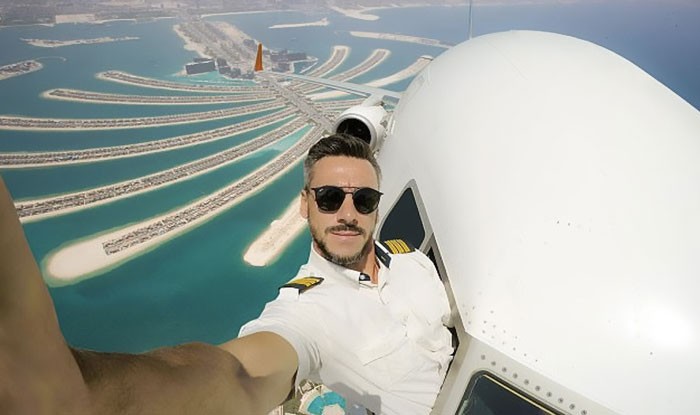 This Pilot's Death Defying Photoshop Skills Are Shocking the Internet This Pilot's Death Defying Photoshop Skills Are Shocking the Internet