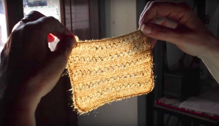 This Italian Artist Is the Only Person in the World Who Can Weave Sea Silk This Italian Artist Is the Only Person in the World Who Can Weave Sea Silk