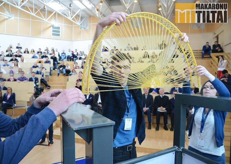 Students Build Spaghetti Bridge That Can Hold 300 Kg