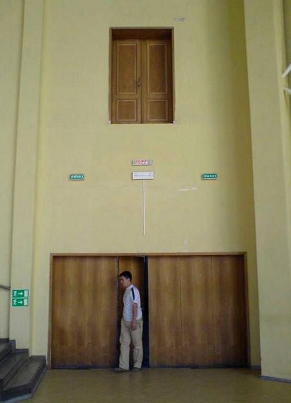 engineering blunders mystery door