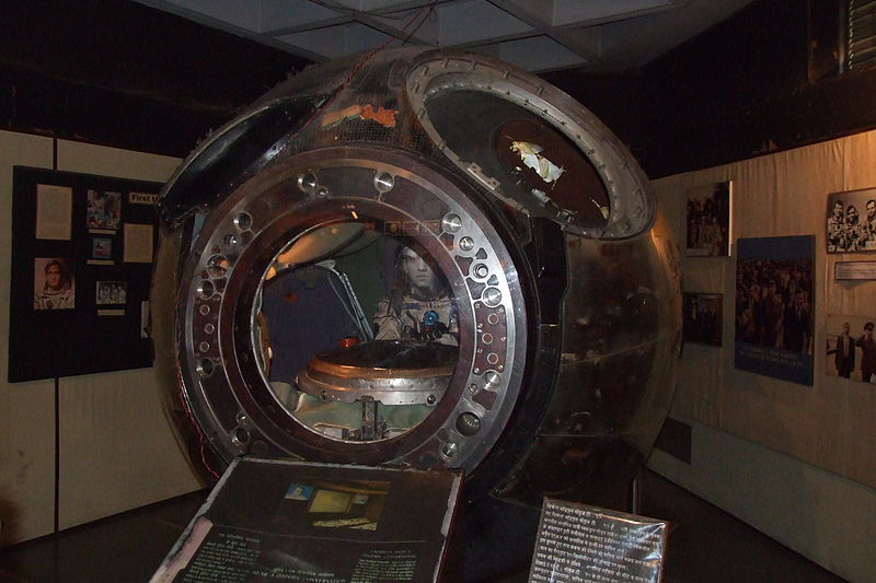 Vladimir Komarov: A Tragic Story and the Disastrous Soyuz 1 Flight Vladimir Komarov: A Tragic Story and the Disastrous Soyuz 1 Flight