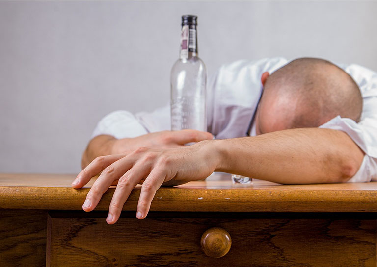 Drinking Two Pints of Beer Is More Effective for Pain Relief Than Taking Paracetamol