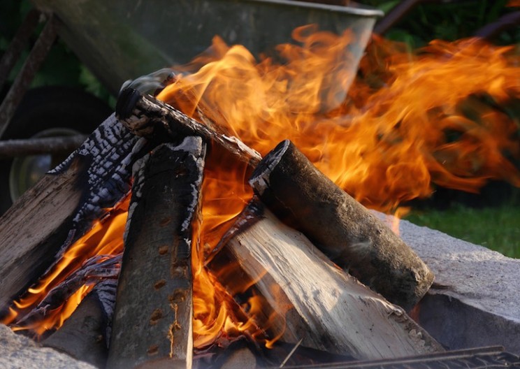 19+ Smart Camping Hacks That Will Save You Time Outdoors