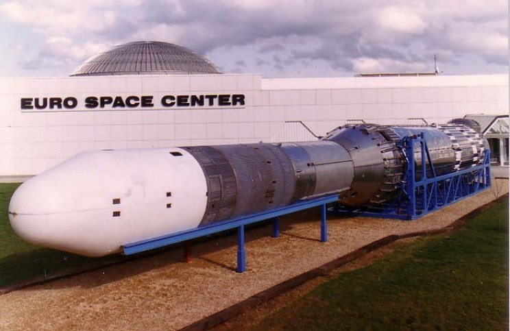 Space Programs Around The World Space Programs Around The World