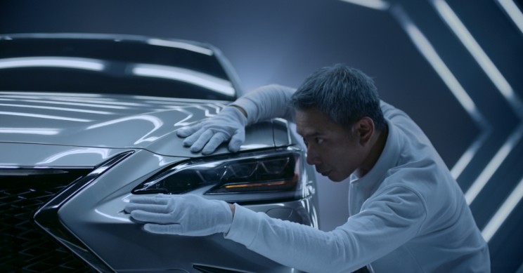 Lexus to Unveil Ad Featuring AI Scriptwriter and Oscar-Winning Director