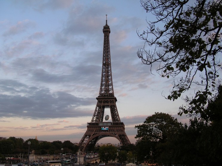 23 Eiffel Tower Facts You'll Be Surprised to Read 23 Eiffel Tower Facts You'll Be Surprised to Read