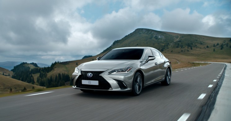 Lexus to Unveil Ad Featuring AI Scriptwriter and Oscar-Winning Director