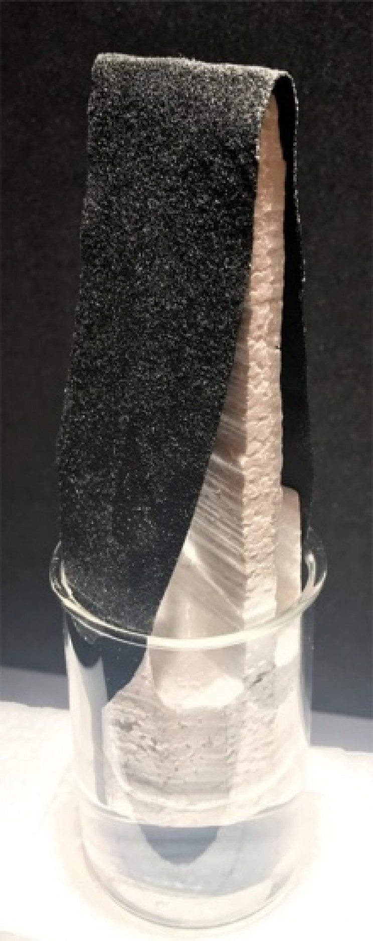 Researchers Develop A New Solar Still That Purifies Water with Near-Perfect Efficiency Researchers Develop A New Solar Still That Purifies Water with Near-Perfect Efficiency