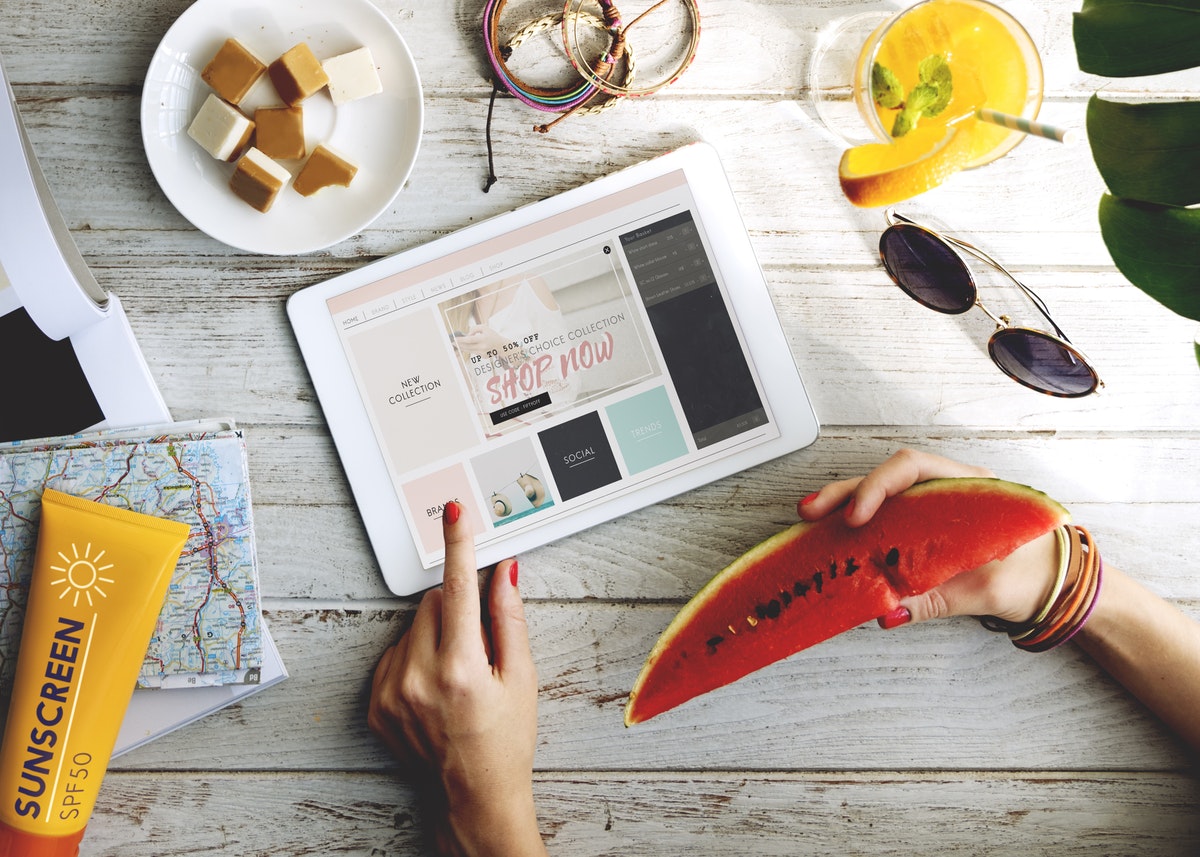 Tech-Enhanced Shopping 101: Everything You Need to Know Tech-Enhanced Shopping 101: Everything You Need to Know