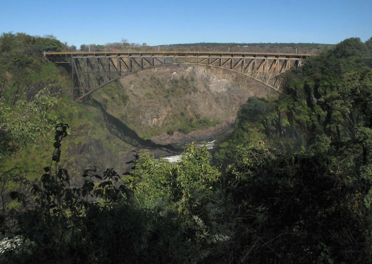 The 10 Coolest Bridges That Cross Borders