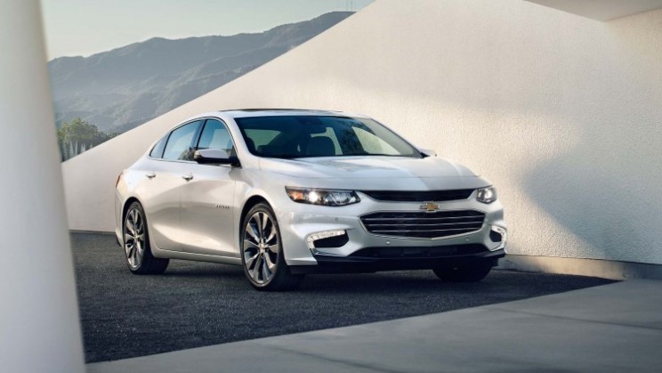 2016 Chevrolet Malibu designed with Teen Driver technology