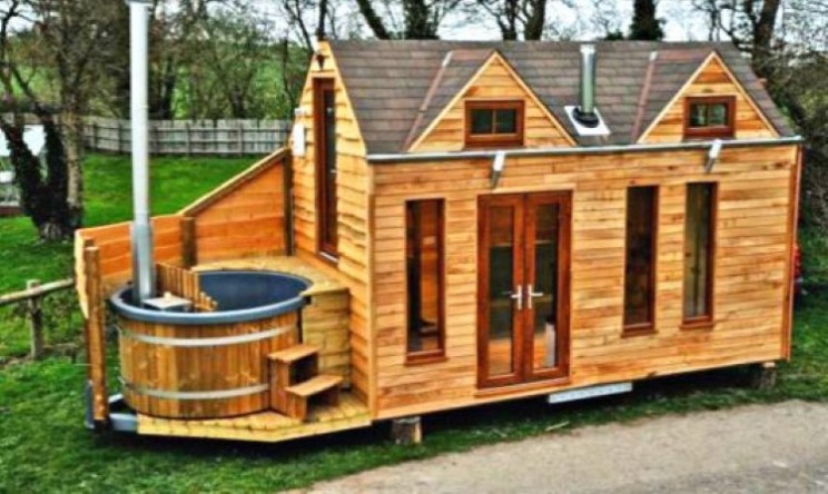 Small UK Tinywood Homes come with own hot tub
