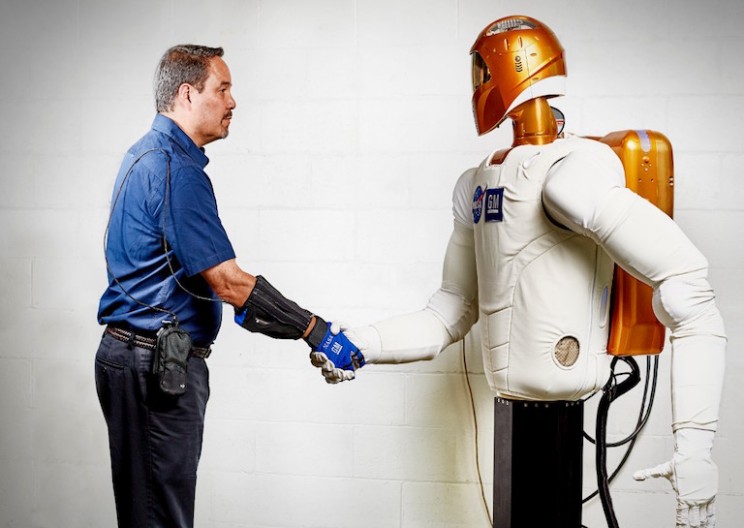 GM Adapts NASA's Robotic Glove to Help Factory Workers